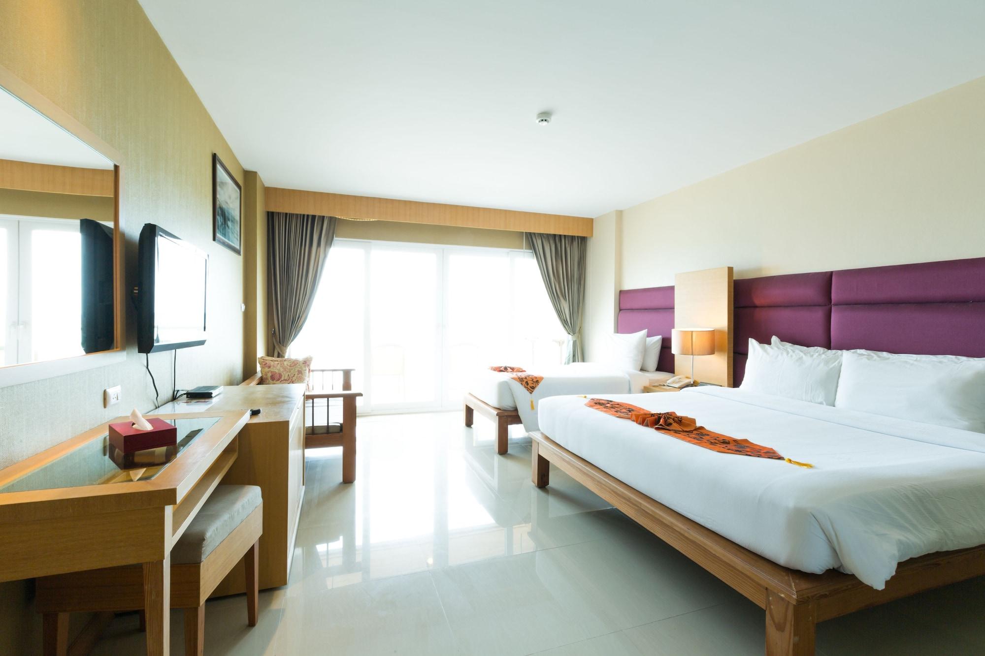 Royal Phala Cliff Beach Resort Ban Chang  Dış mekan fotoğraf