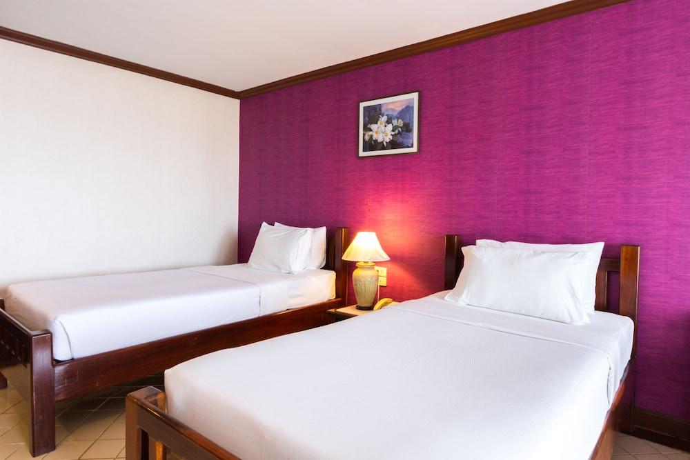 Royal Phala Cliff Beach Resort Ban Chang  Dış mekan fotoğraf