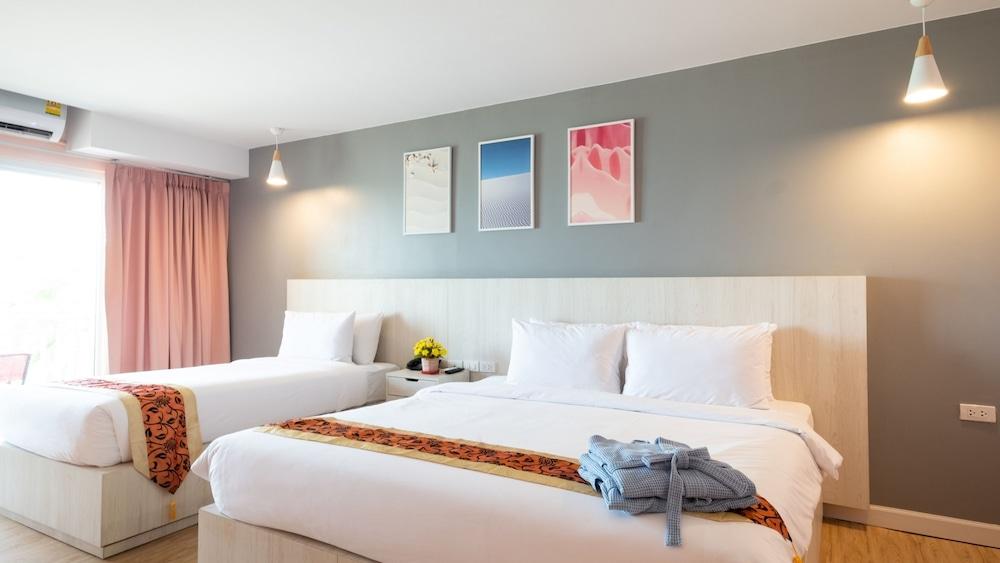 Royal Phala Cliff Beach Resort Ban Chang  Dış mekan fotoğraf