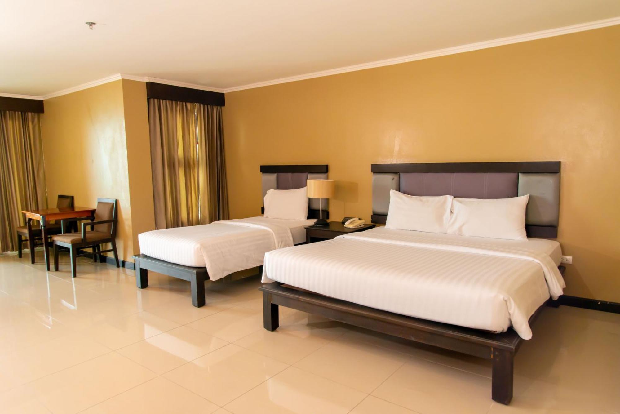 Royal Phala Cliff Beach Resort Ban Chang  Dış mekan fotoğraf