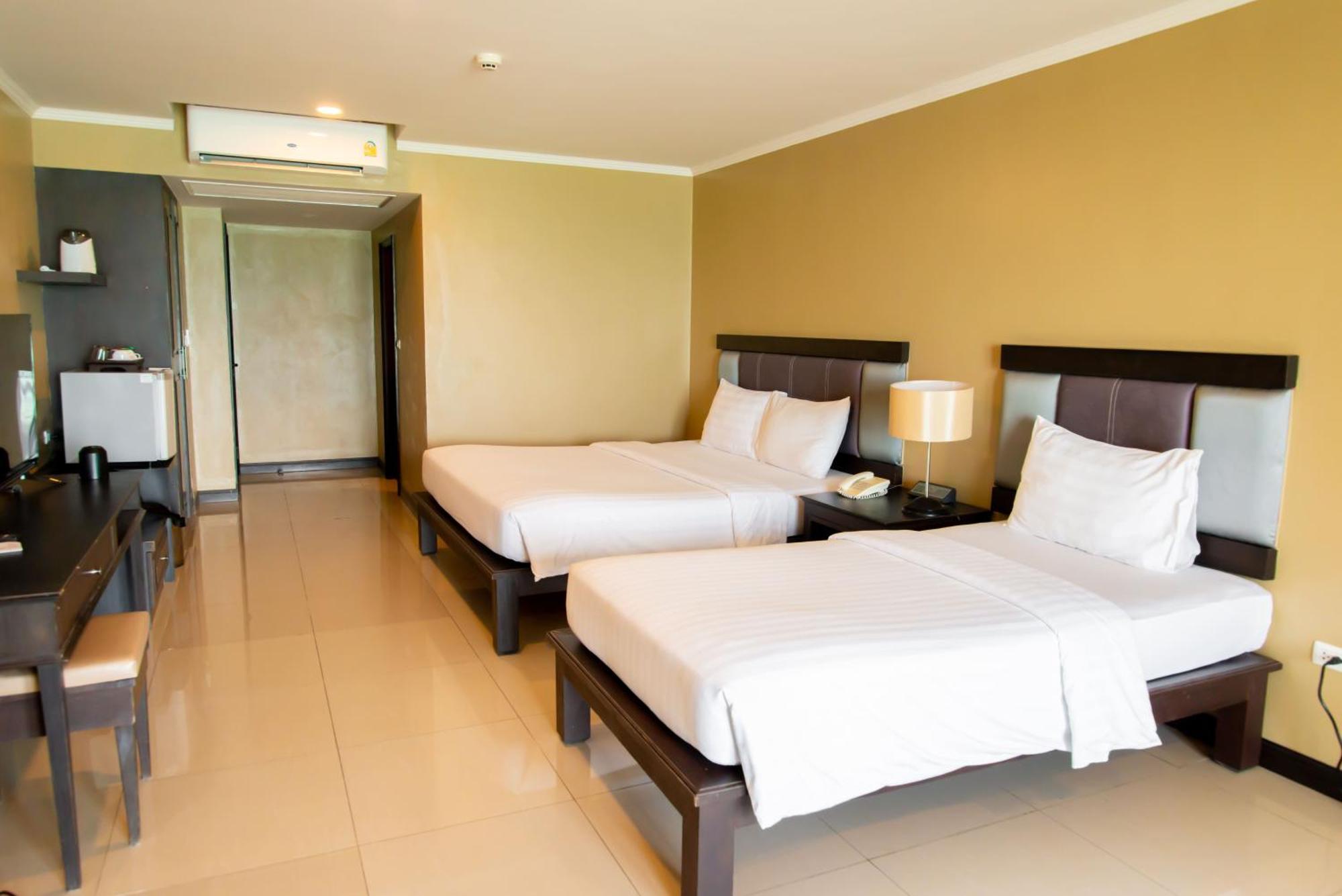 Royal Phala Cliff Beach Resort Ban Chang  Dış mekan fotoğraf