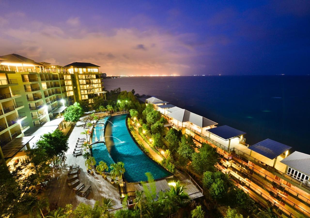 Royal Phala Cliff Beach Resort Ban Chang  Dış mekan fotoğraf
